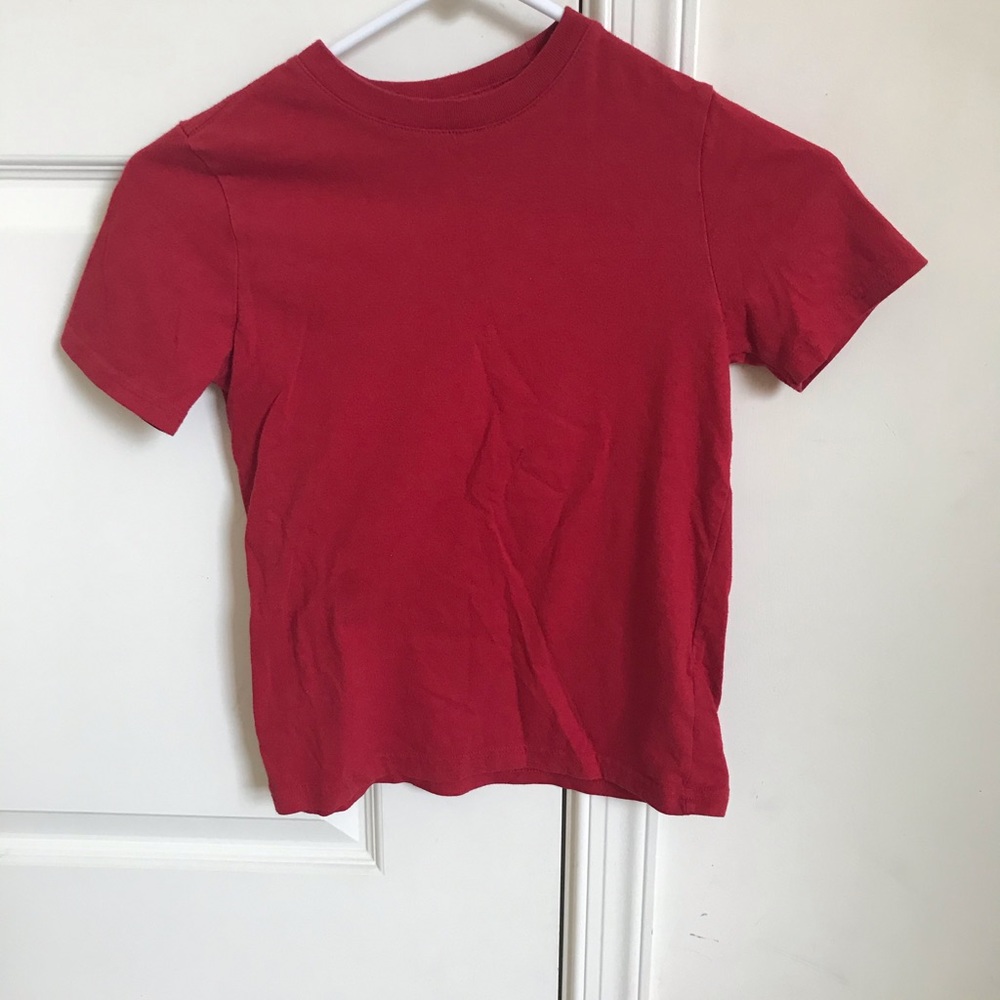 Red t-shirt